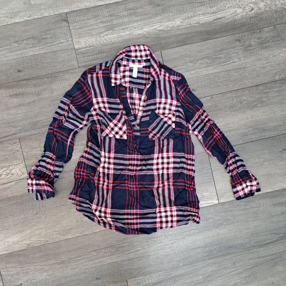 Liz Lange Maternity flannel shirt
